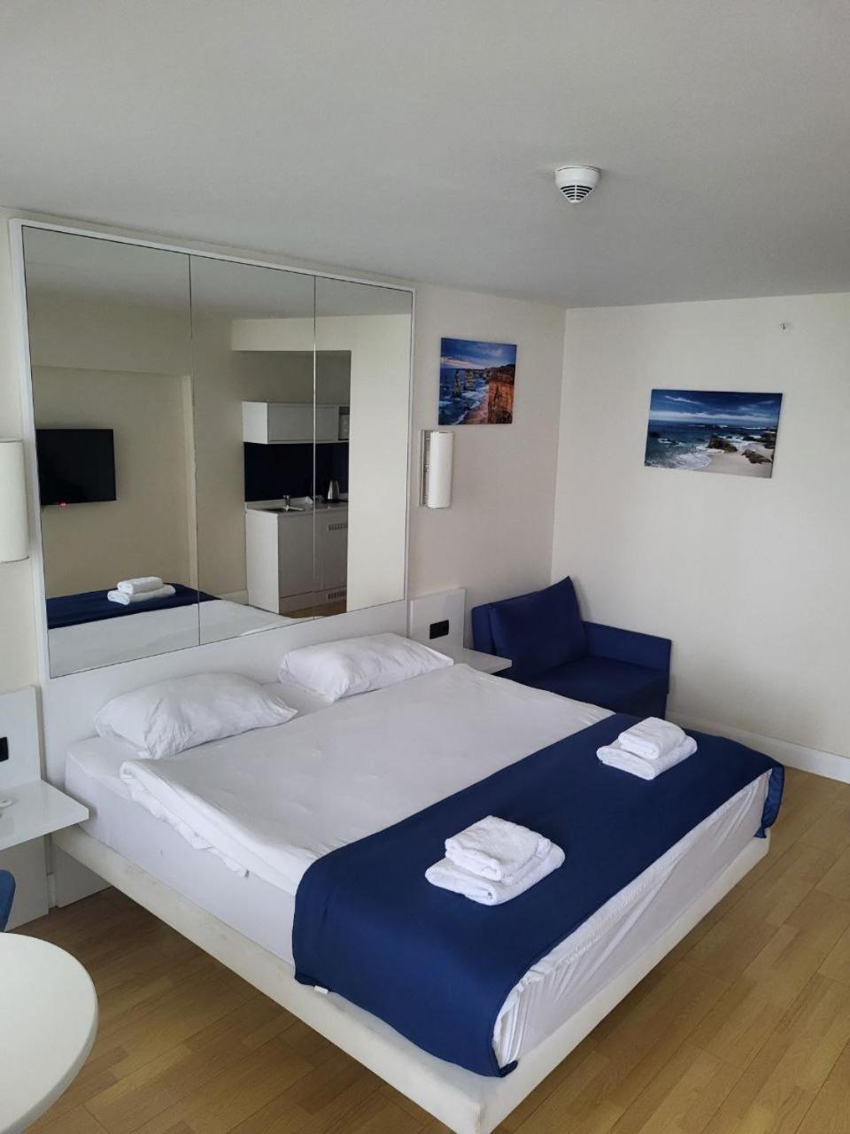 Orbi Apartments С Прекрасным Видом Batumi Exterior foto